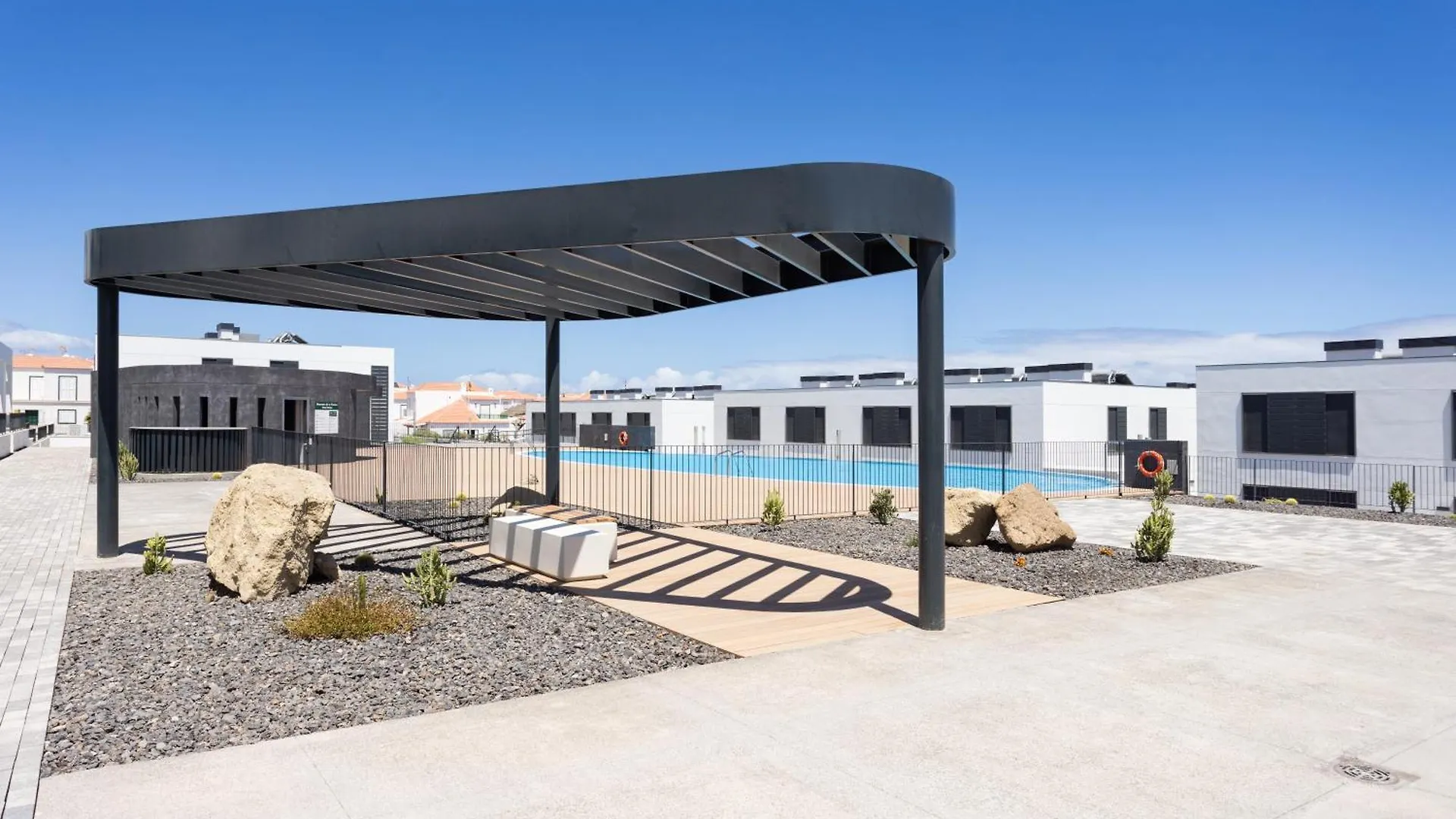 Home2Book Nordic Stay, Pool & Waves In Abades Spanien