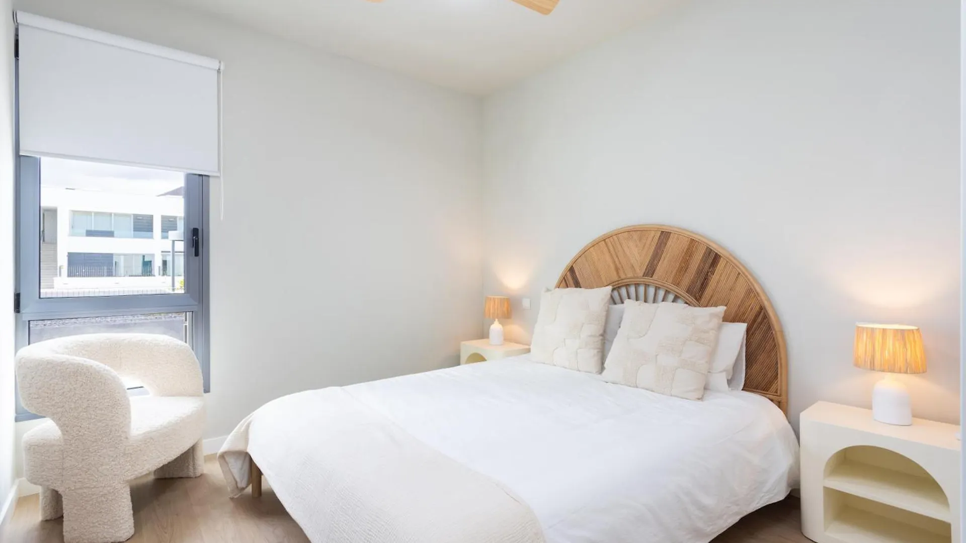 Home2Book Nordic Stay, Pool & Waves In Abades